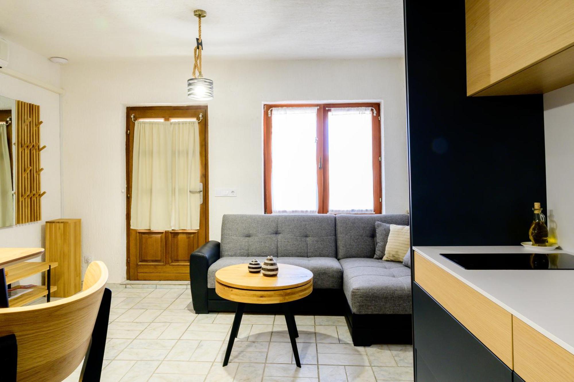 Villa I Karma Tisno Exterior foto