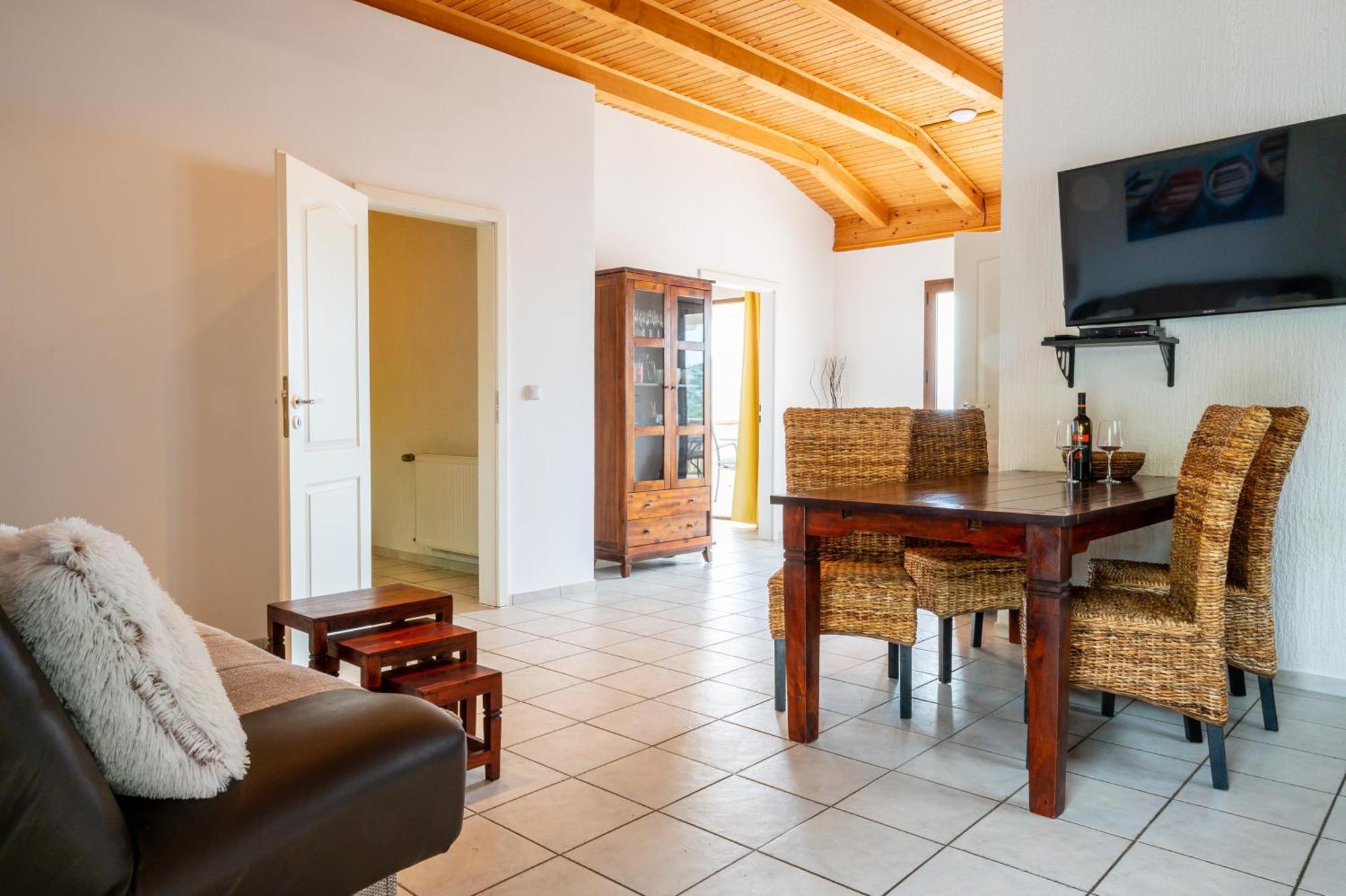 Villa I Karma Tisno Exterior foto