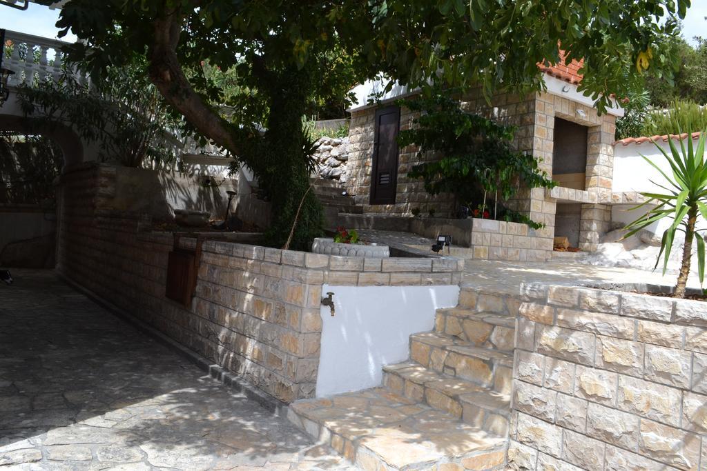 Villa I Karma Tisno Exterior foto